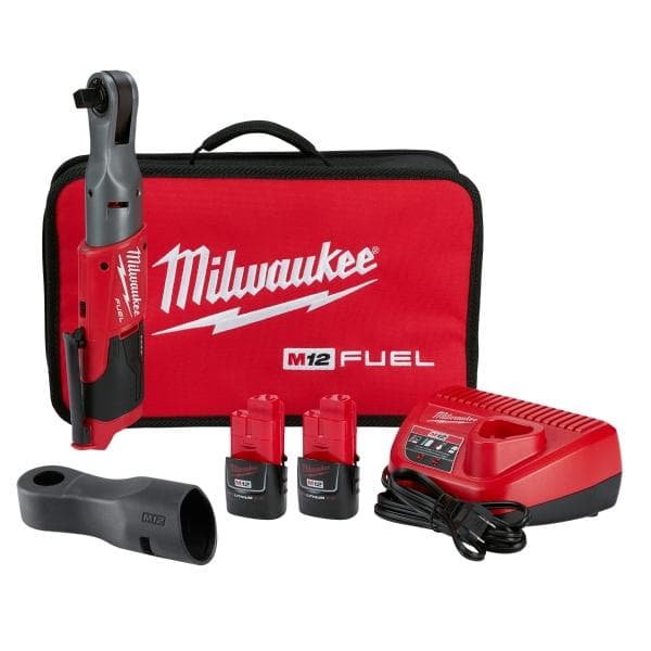 COMBO DE LLAVE TIPO MATRACA INALÁMBRICA MILWAUKEE M12 FUEL DE 1/2 DE PULGADA. INCLUYE 2 BATERÍAS Y CARGADOR