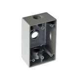 Caja Condulet FS de 3/4" (19.05mm) con tres bocas a prueba de intemperie.