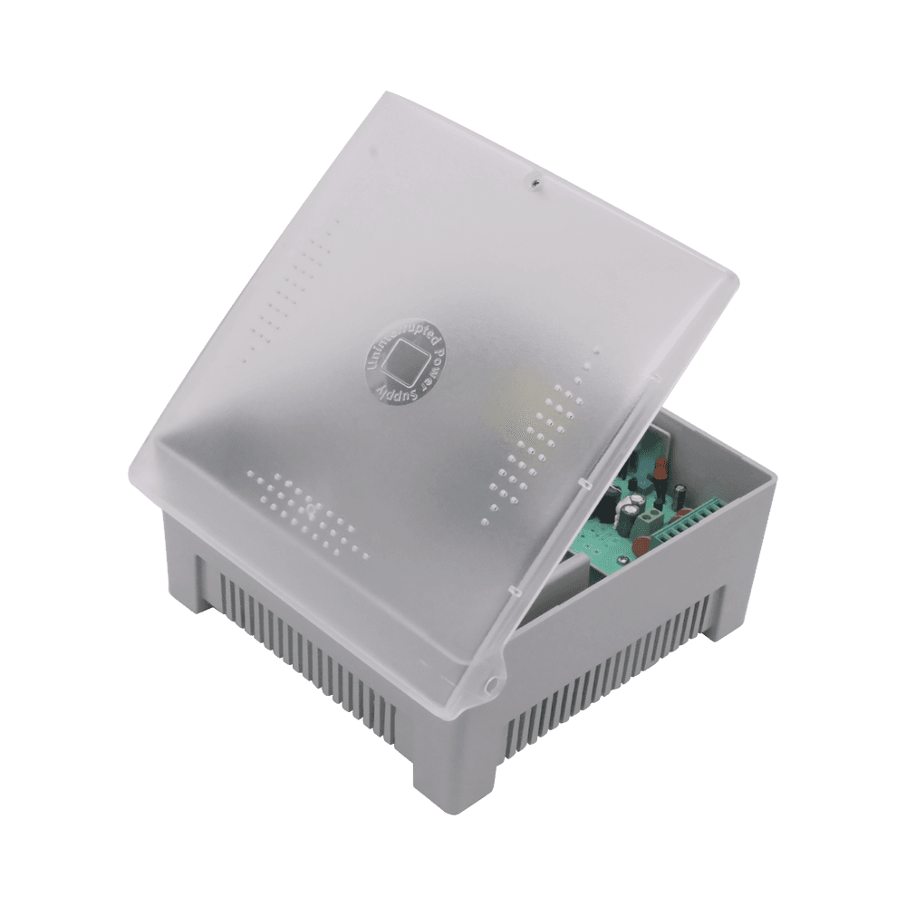 Fuente de Poder con Gabinete de 4 Salidas de 11 - 15 Vcc / 5 Amper / Voltaje de Entrada: 96 - 264 Vca / Soporta Protección contra Sobrecorriente de Salida, Protección contra Cortocircuito / Led Indicador